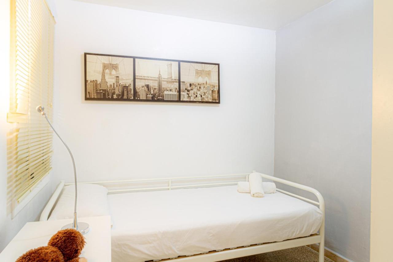 קבררה דה מאר Residencial Costamar Next Bcn, 50M Beach With Swimming Pool מראה חיצוני תמונה